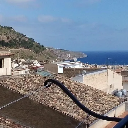 Marelusa Apartment *
