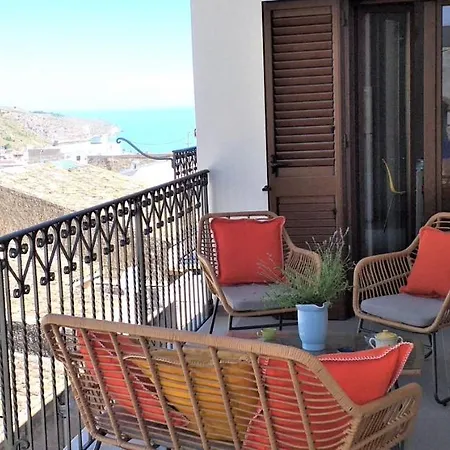 Marelusa Apartment *