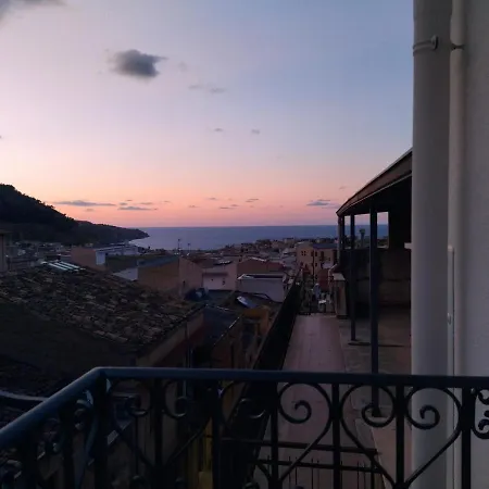 Marelusa Apartment *
